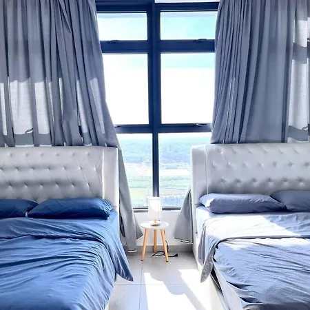 City Center Retreat @ Atlantis Residence: Stunning Seaview, Luxury Amenities Malacca Exterior photo