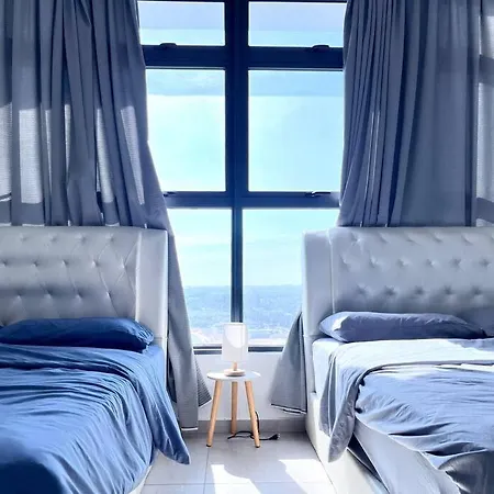 City Center Retreat @ Atlantis Residence: Stunning Seaview, Luxury Amenities Malacca Exterior photo